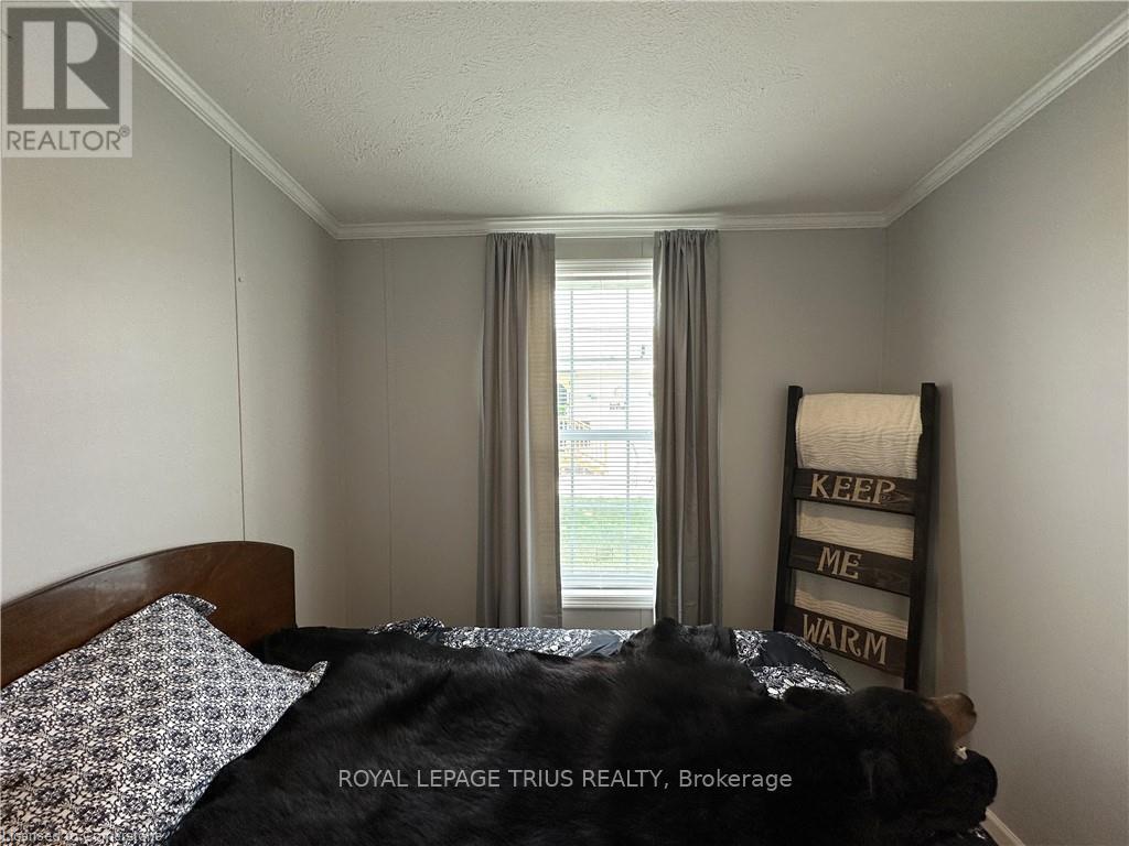 












14 COPPER BEECH DRIVE

,
Haldimand (Nanticoke),




Ontario
N0A1L0

