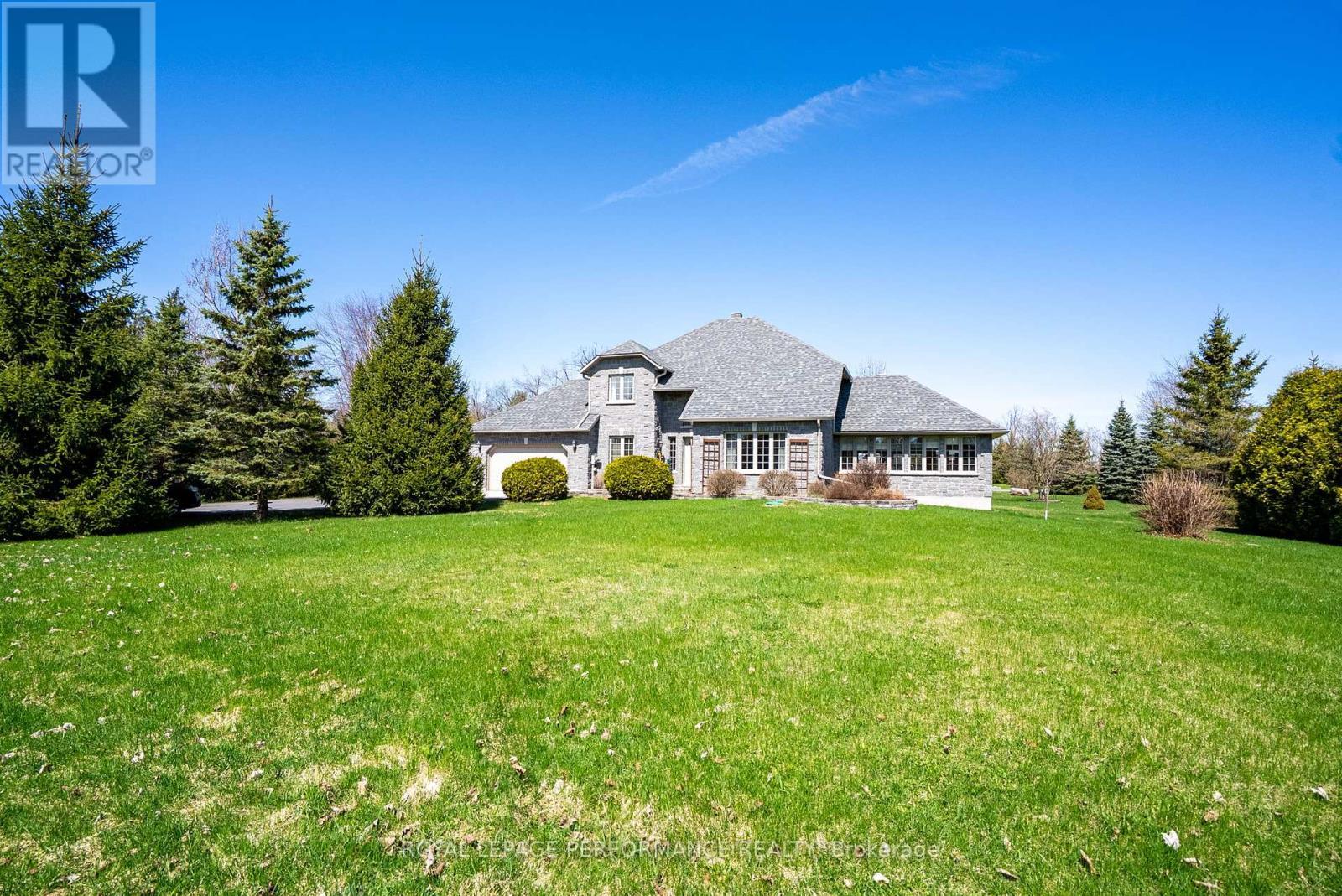 












19051 COUNTY 18 ROAD

,
South Glengarry,




Ontario
K0C1S0


