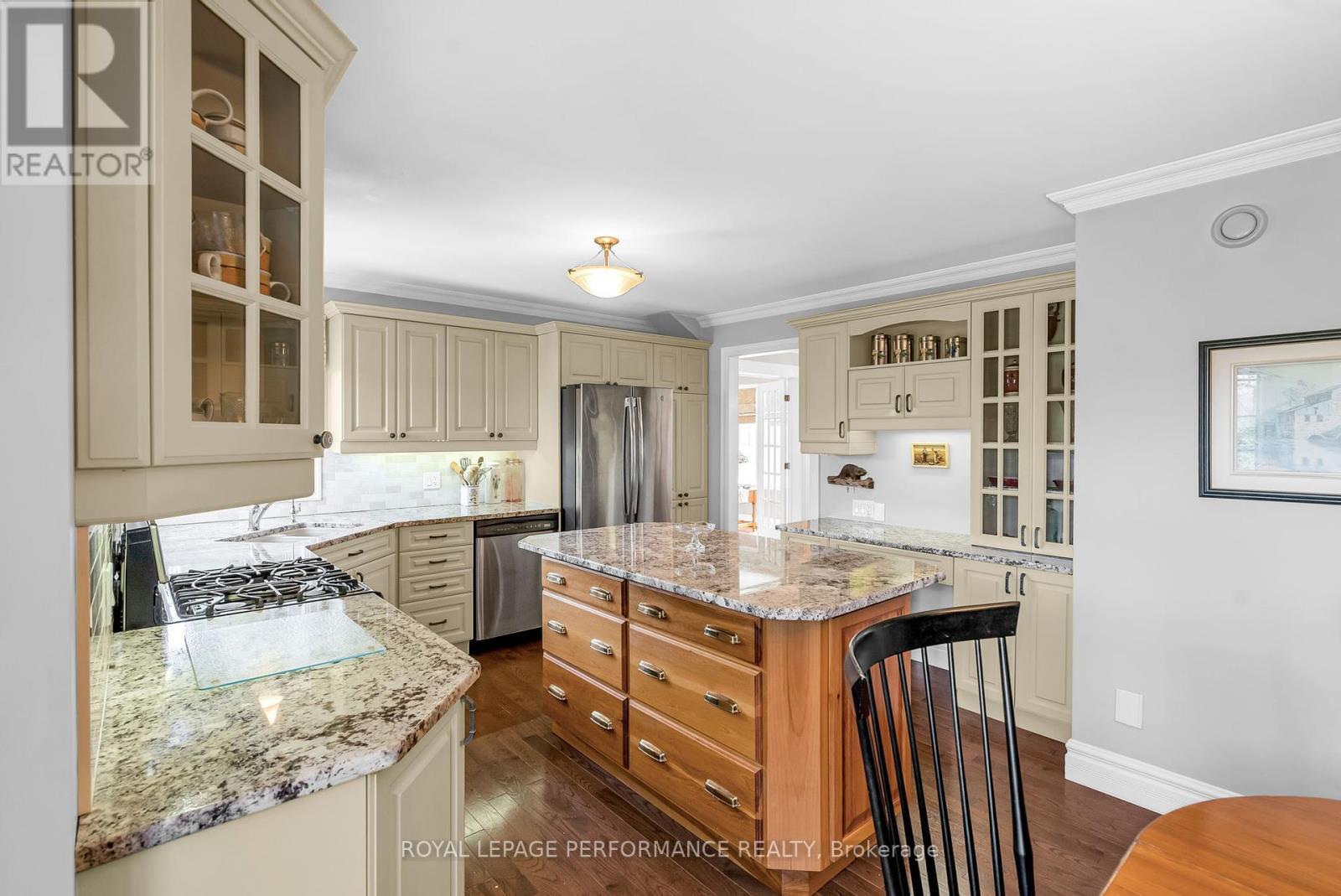 












19051 COUNTY 18 ROAD

,
South Glengarry,




Ontario
K0C1S0

