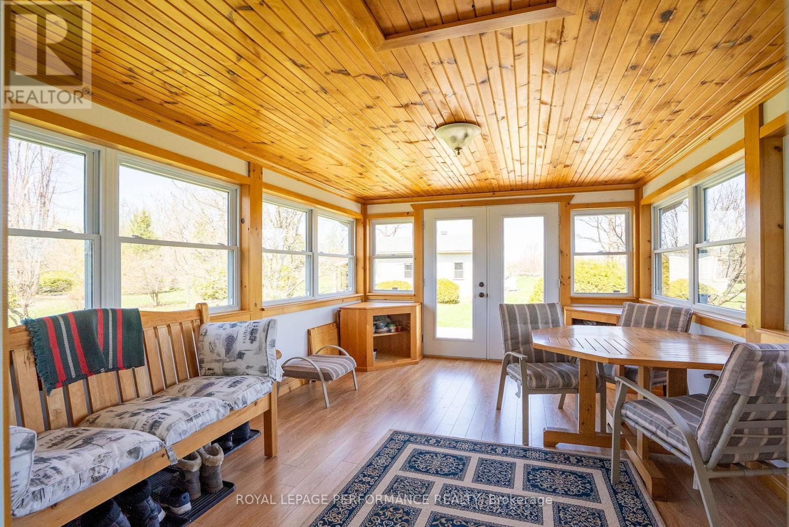 












19051 COUNTY 18 ROAD

,
South Glengarry,




Ontario
K0C1S0

