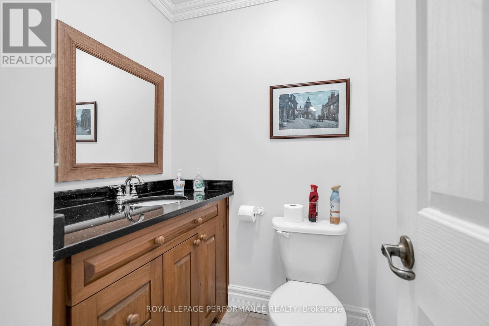












19051 COUNTY 18 ROAD

,
South Glengarry,




Ontario
K0C1S0


