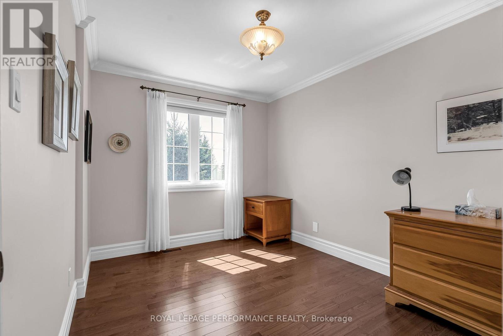 












19051 COUNTY 18 ROAD

,
South Glengarry,




Ontario
K0C1S0

