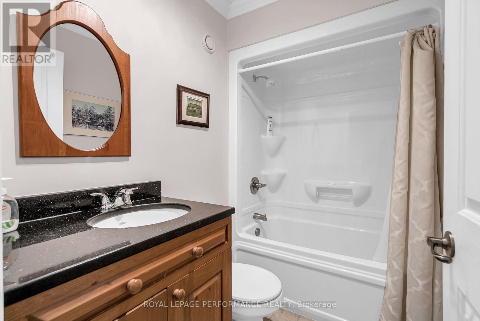 












19051 COUNTY 18 ROAD

,
South Glengarry,




Ontario
K0C1S0

