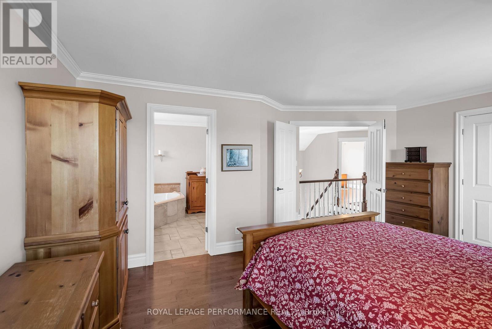 












19051 COUNTY 18 ROAD

,
South Glengarry,




Ontario
K0C1S0

