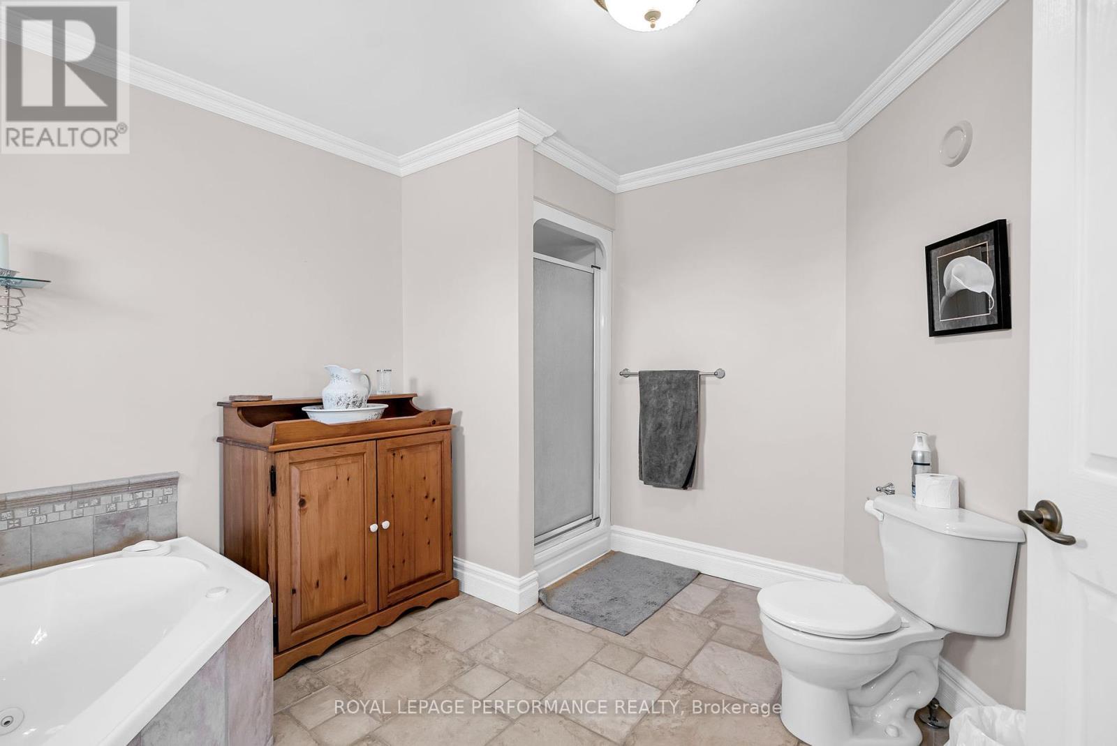 












19051 COUNTY 18 ROAD

,
South Glengarry,




Ontario
K0C1S0

