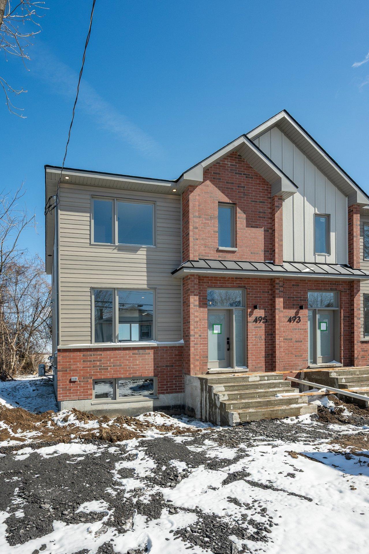 









493


Rue St-Denis

,
Saint-Alexandre,




QC
J0J1S0

