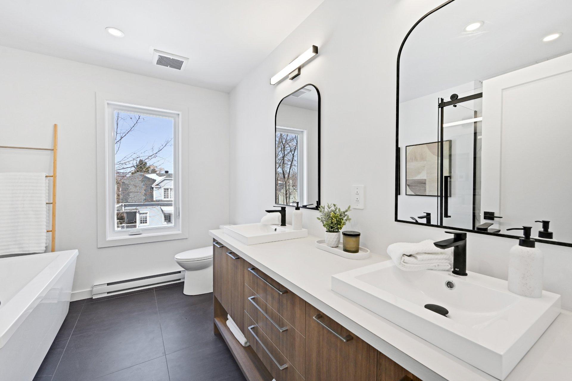 









493


Rue St-Denis

,
Saint-Alexandre,




QC
J0J1S0

