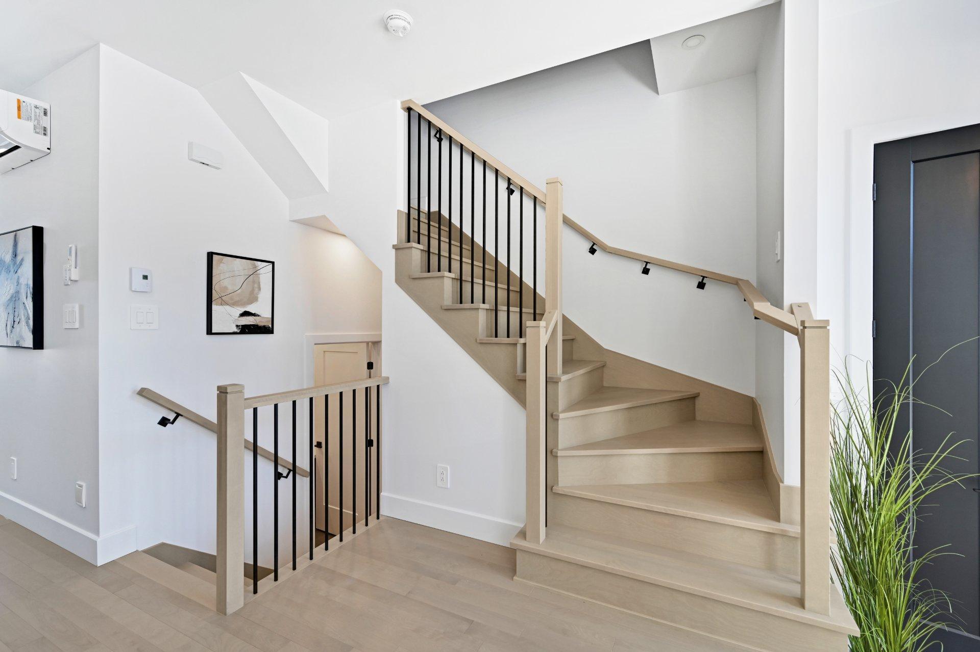 









493


Rue St-Denis

,
Saint-Alexandre,




QC
J0J1S0

