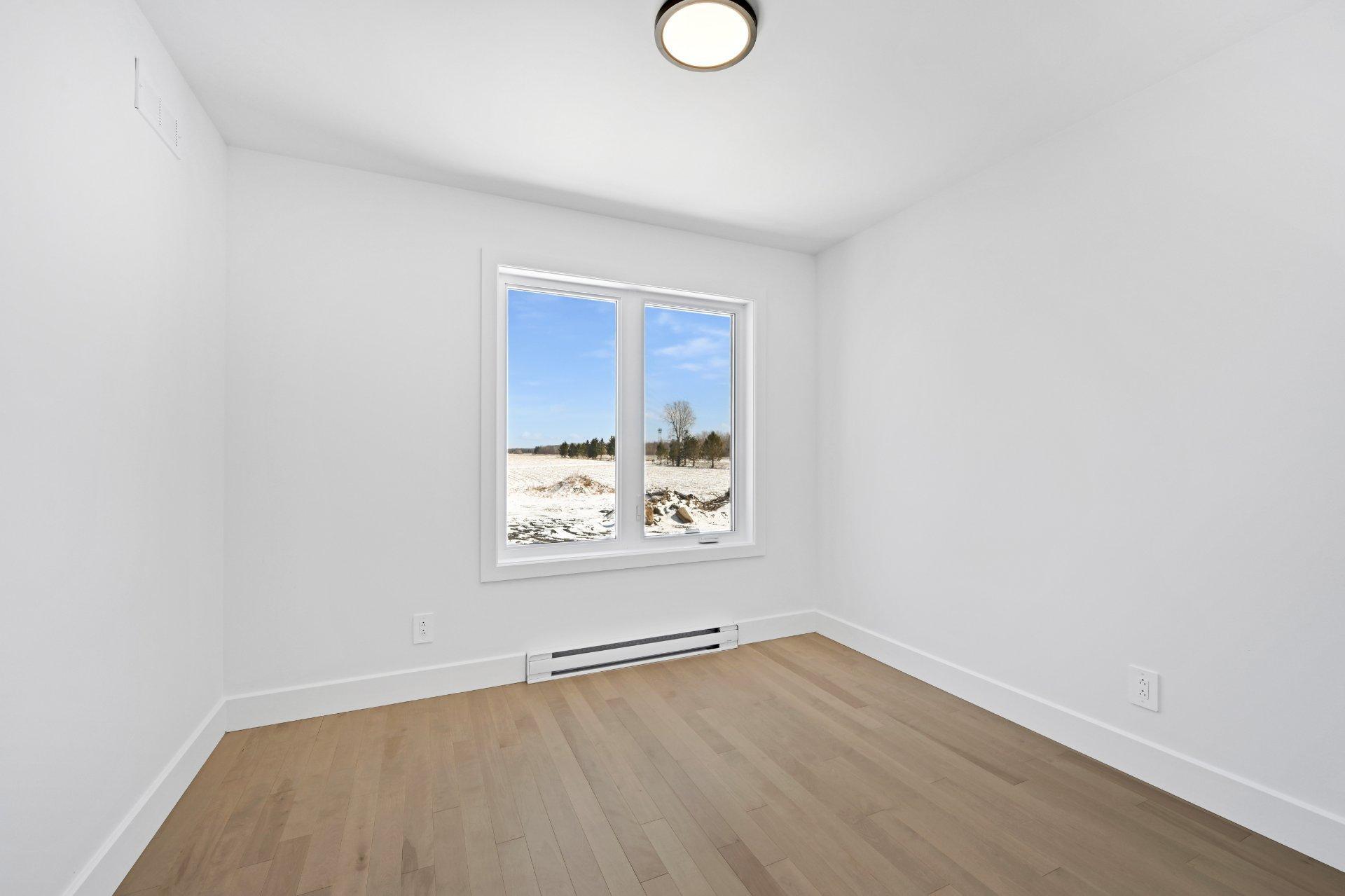 









493


Rue St-Denis

,
Saint-Alexandre,




QC
J0J1S0

