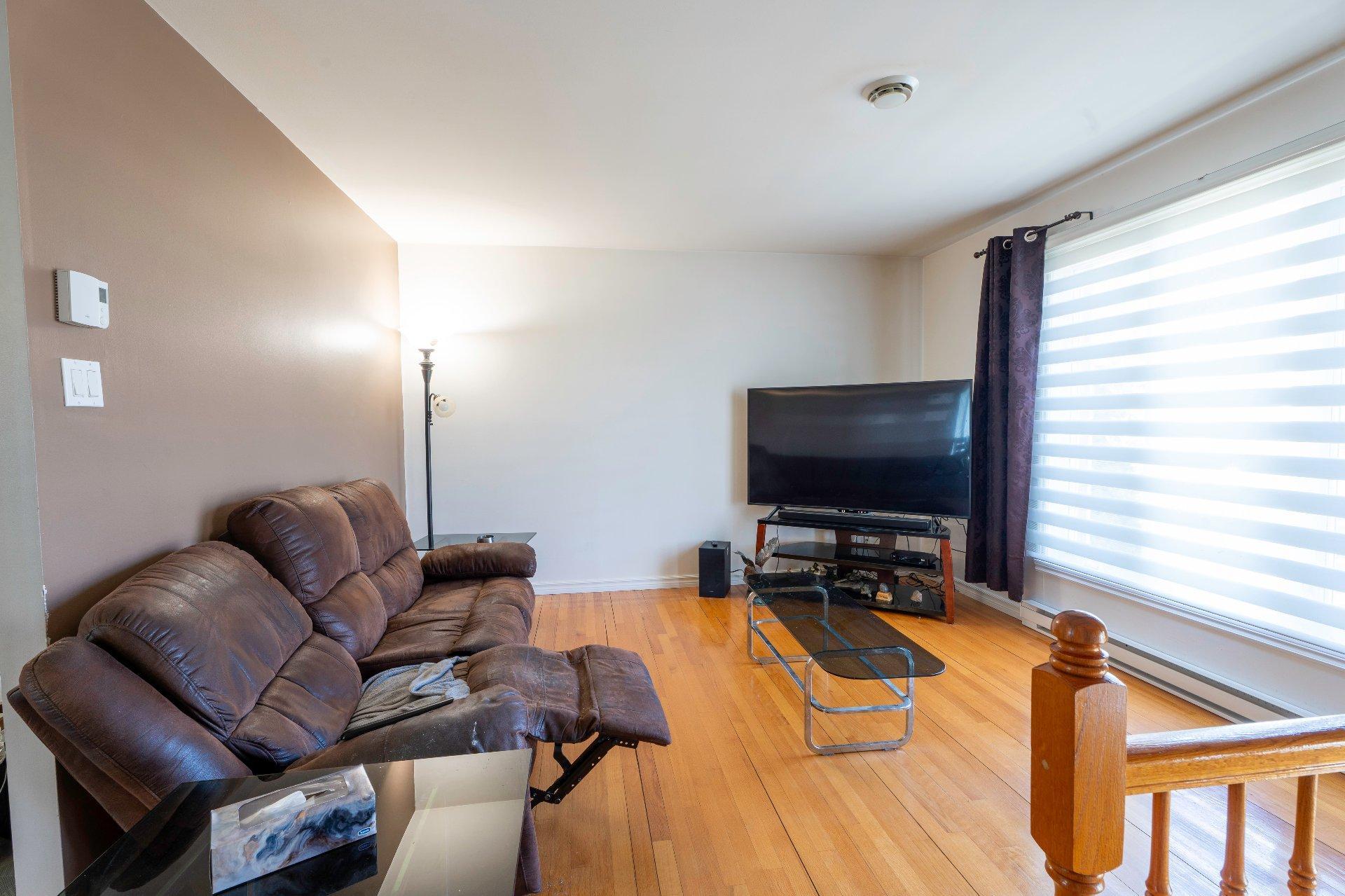 









425


Boul. Patrick

,
Drummondville,




QC
J2E1E3

