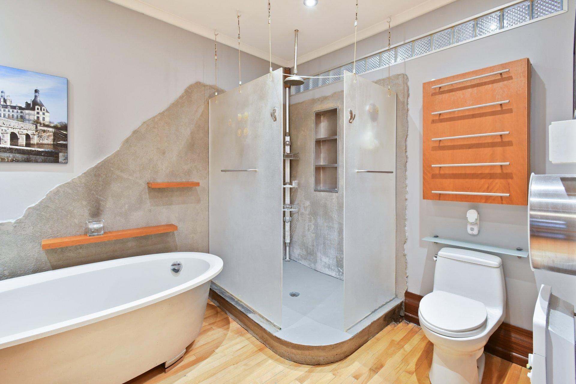 









4271

 - 4277


Rue Chambord

,
Montréal (Le Plateau-Mont-Royal),




QC
H2J3M3

