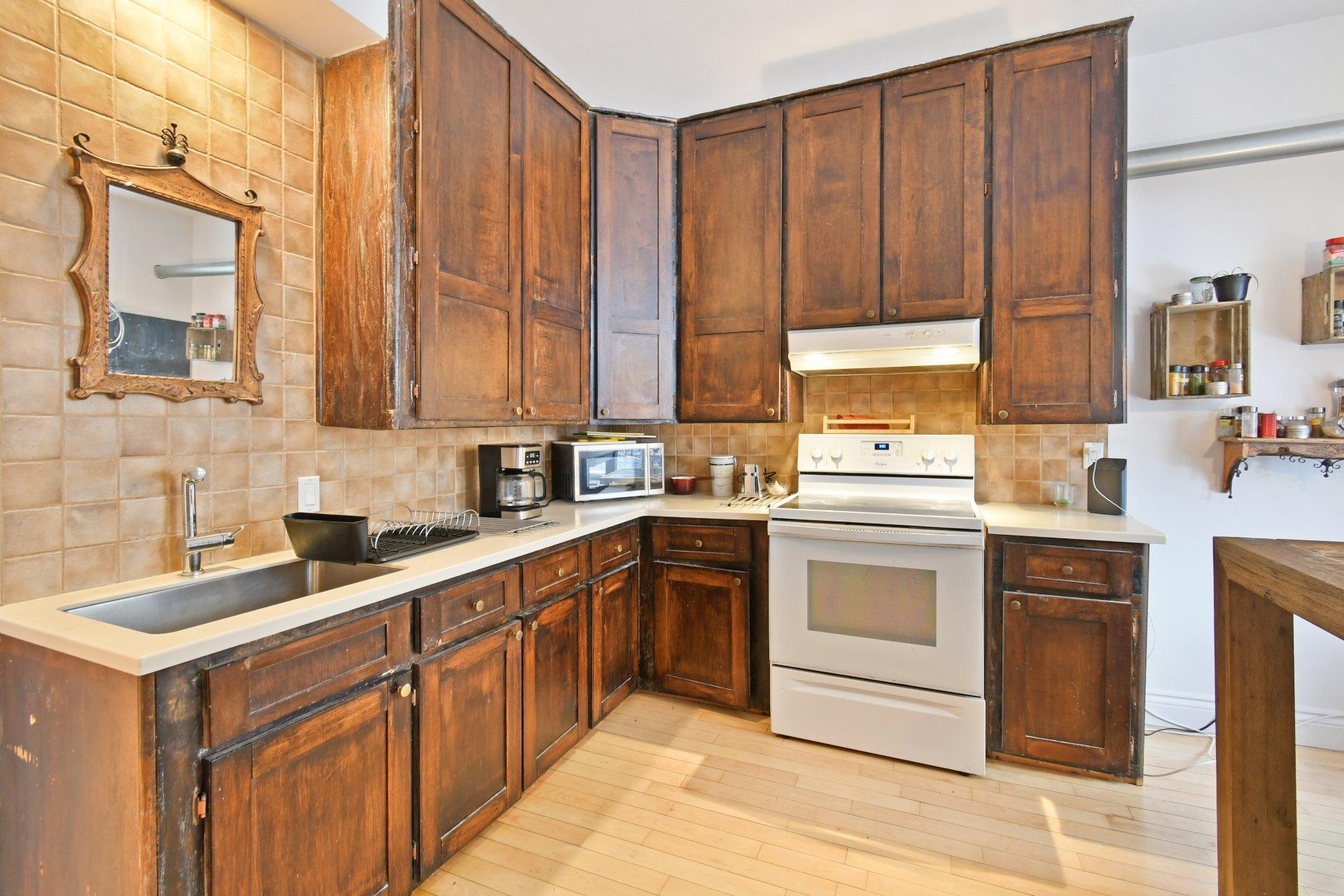 









4271

 - 4277


Rue Chambord

,
Montréal (Le Plateau-Mont-Royal),




QC
H2J3M3

