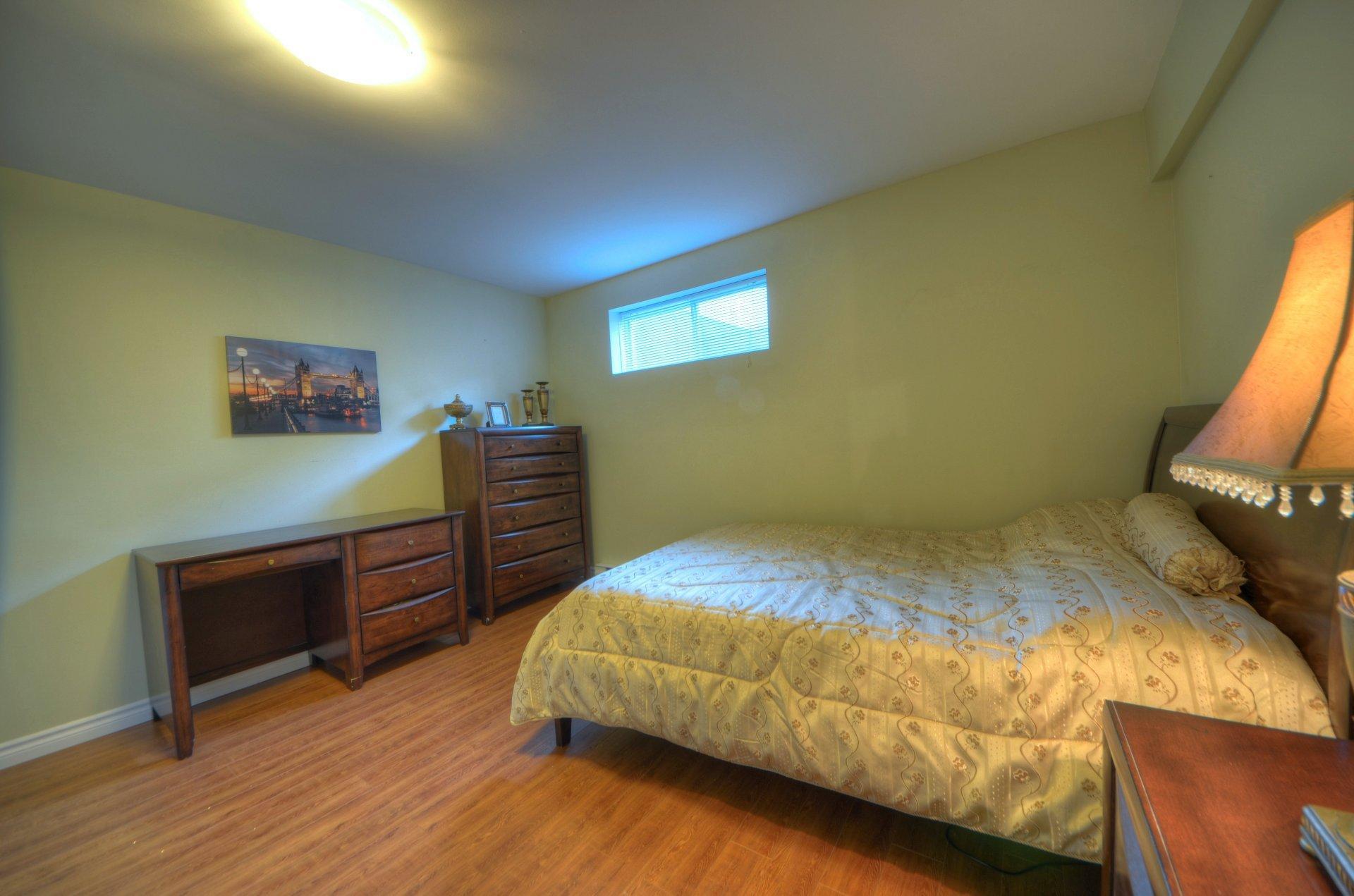 









6095


Rue Corneille

,
Brossard,




QC
J4Z0K2

