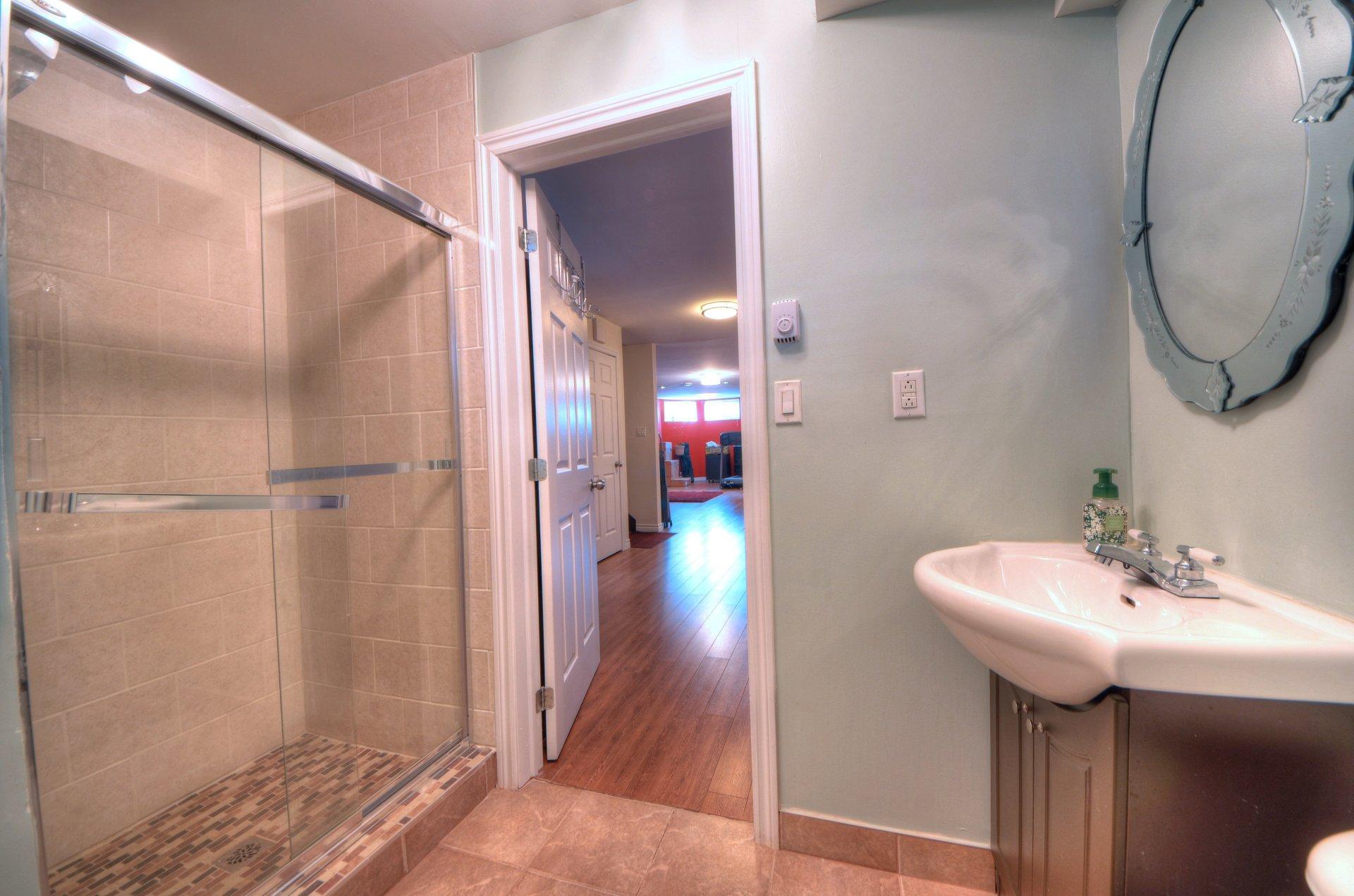 









6095


Rue Corneille

,
Brossard,




QC
J4Z0K2

