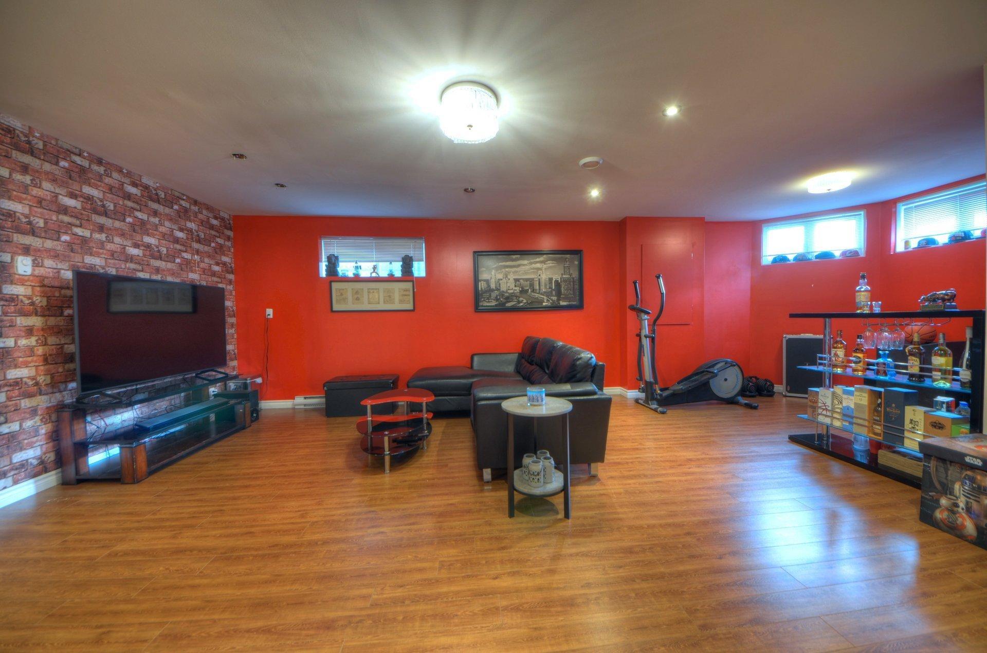 









6095


Rue Corneille

,
Brossard,




QC
J4Z0K2

