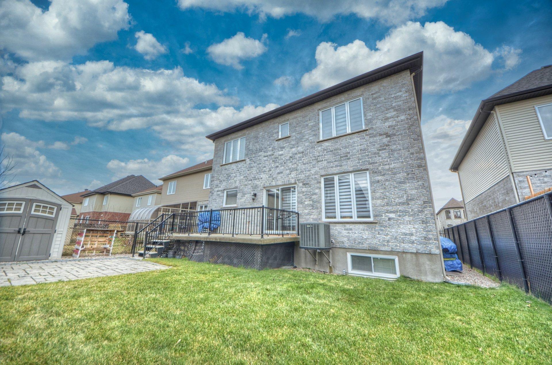 









6095


Rue Corneille

,
Brossard,




QC
J4Z0K2

