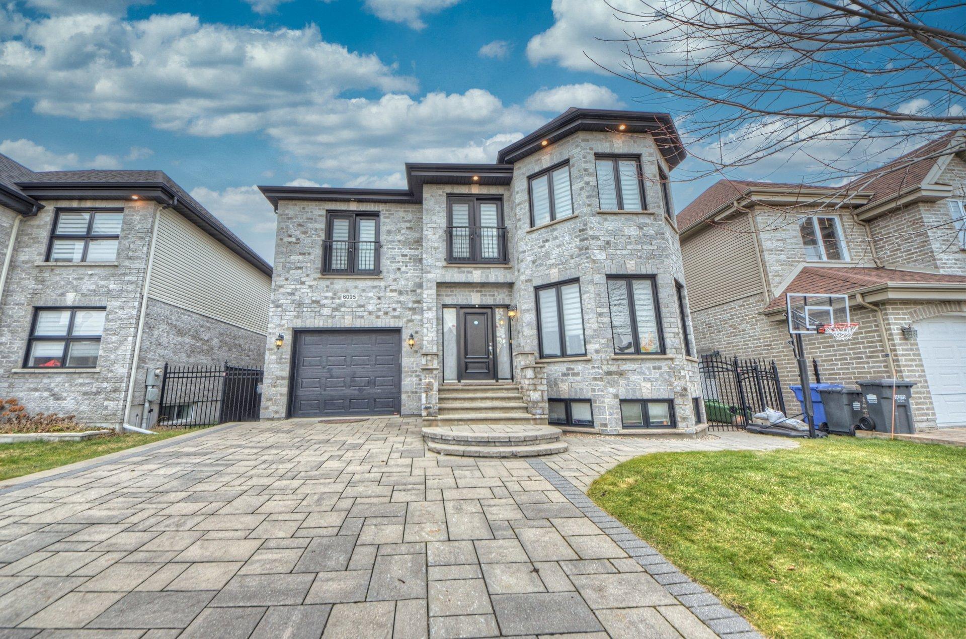 









6095


Rue Corneille

,
Brossard,




QC
J4Z0K2

