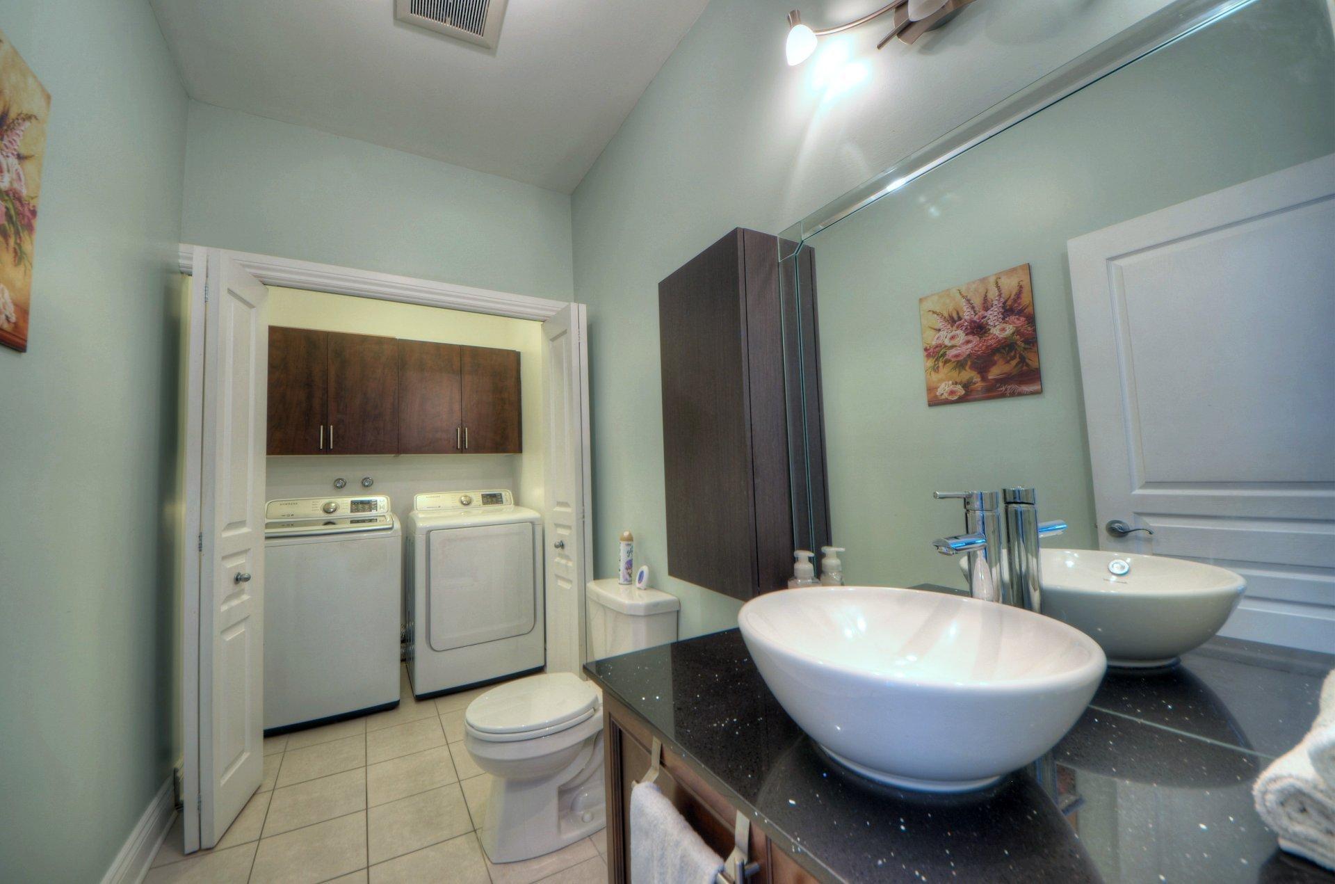 









6095


Rue Corneille

,
Brossard,




QC
J4Z0K2

