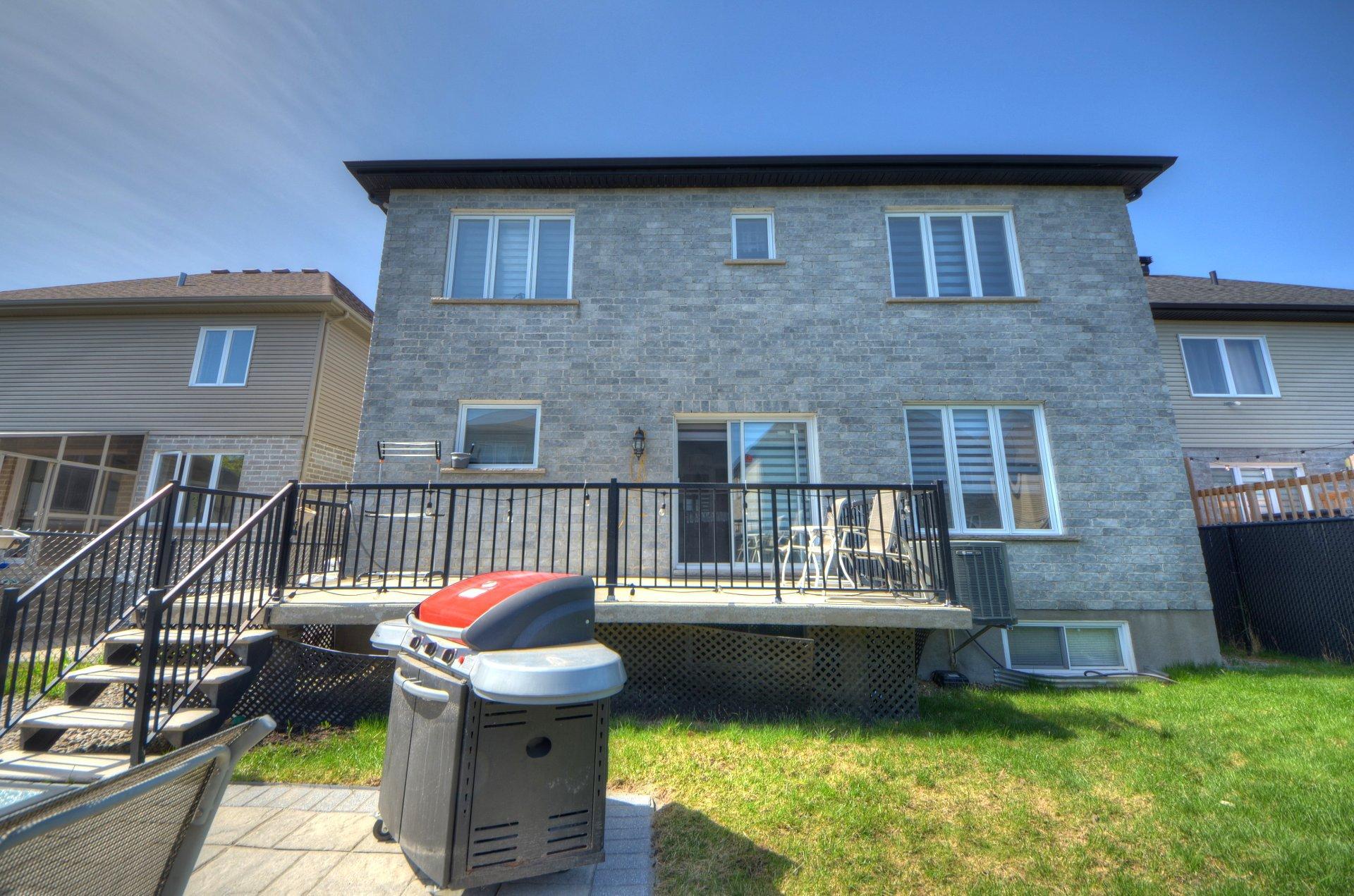 









6095


Rue Corneille

,
Brossard,




QC
J4Z0K2

