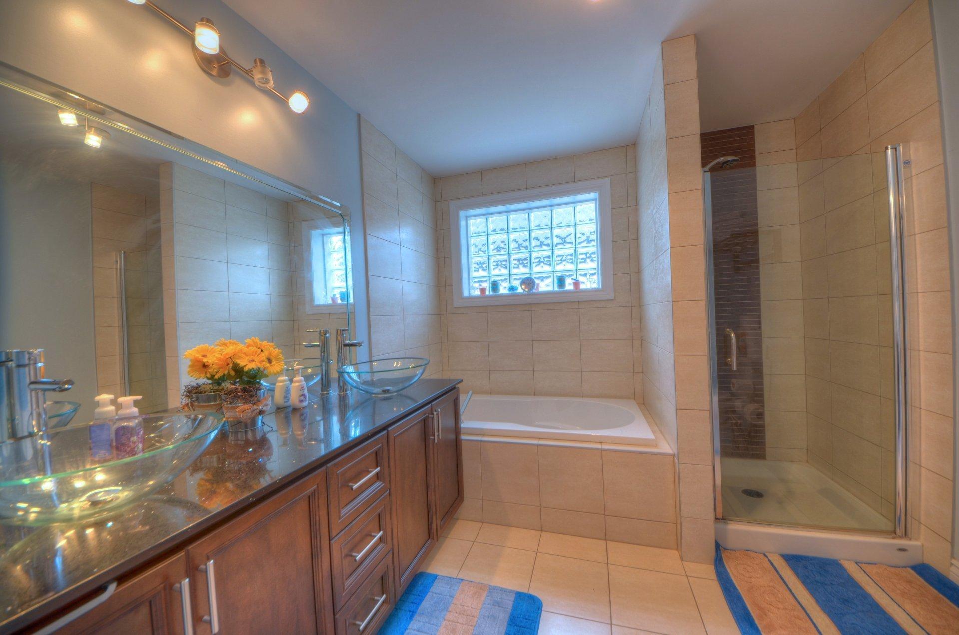 









6095


Rue Corneille

,
Brossard,




QC
J4Z0K2

