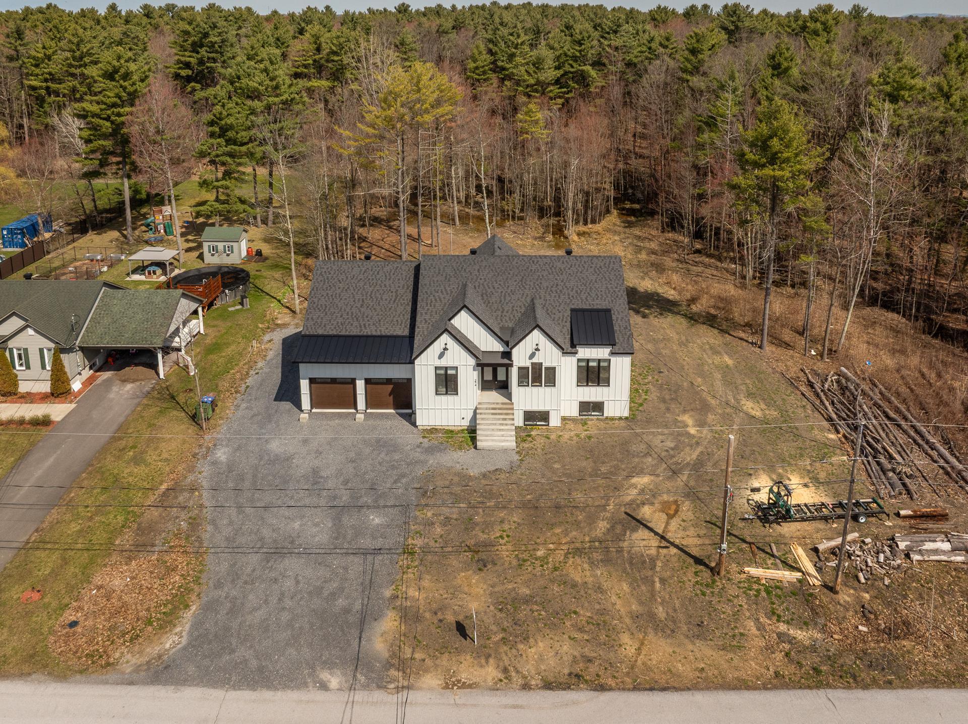 









274


51e Rue O.

,
Venise-en-Québec,




QC
J0J2K0

