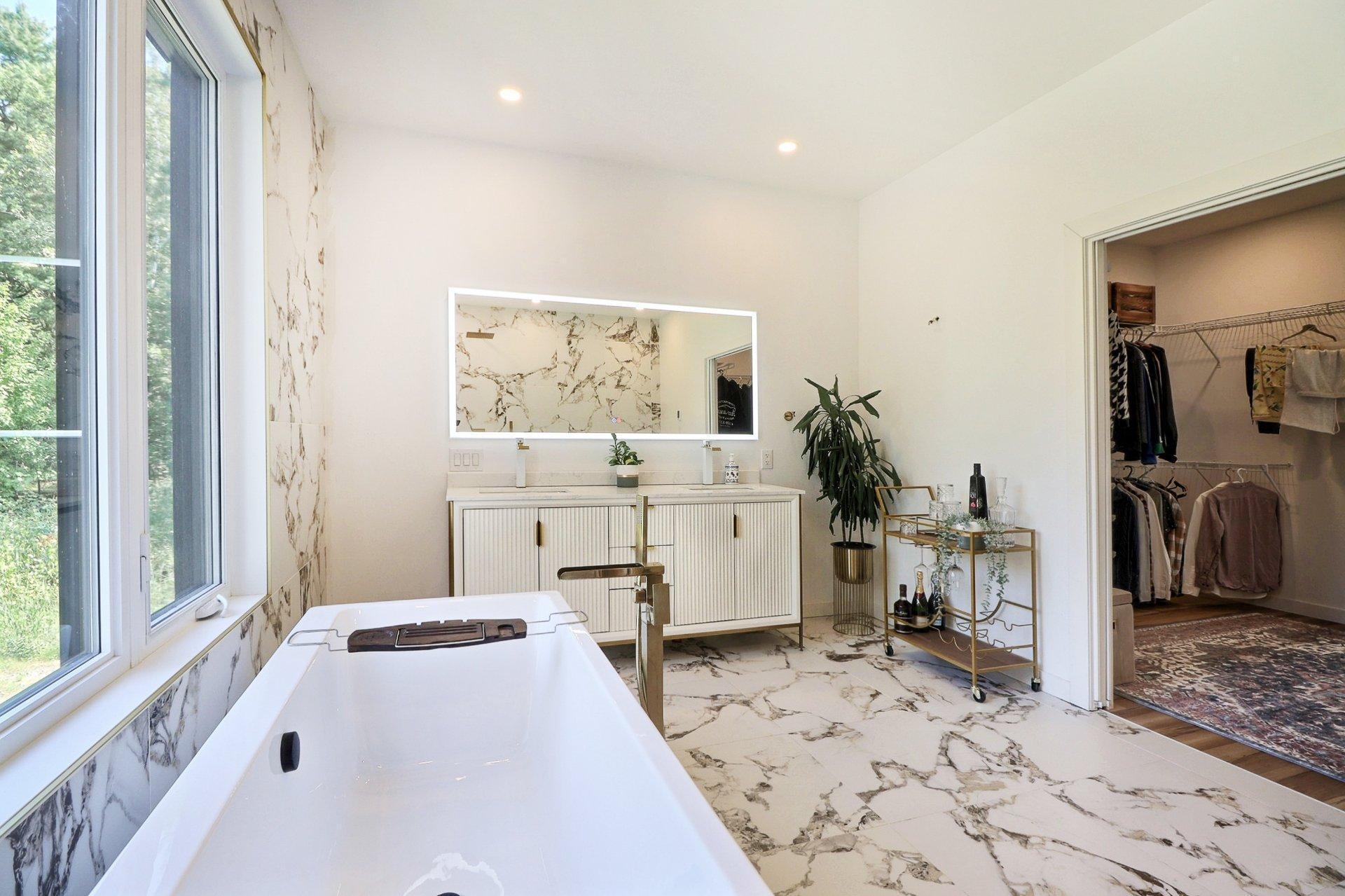 









274


51e Rue O.

,
Venise-en-Québec,




QC
J0J2K0

