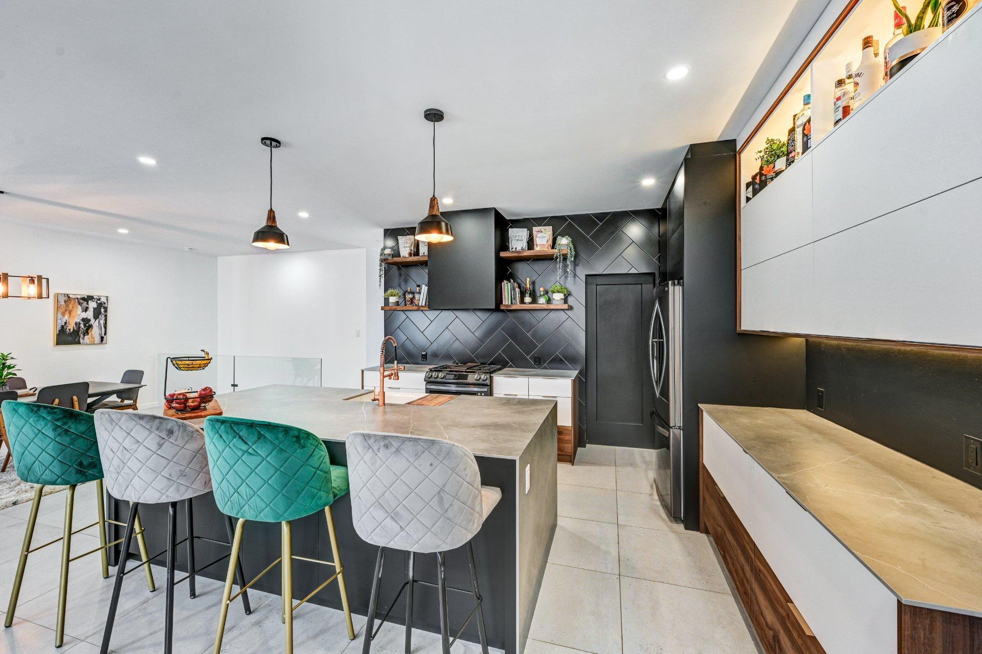 









274


51e Rue O.

,
Venise-en-Québec,




QC
J0J2K0

