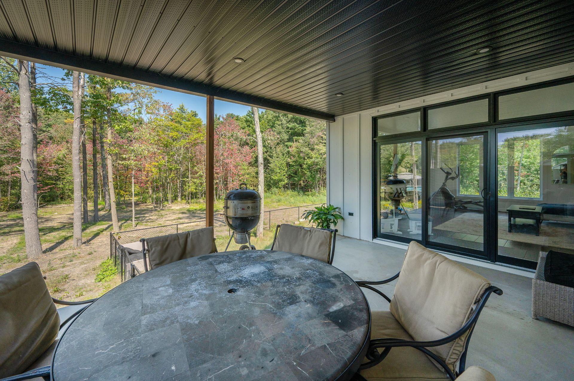 









274


51e Rue O.

,
Venise-en-Québec,




QC
J0J2K0

