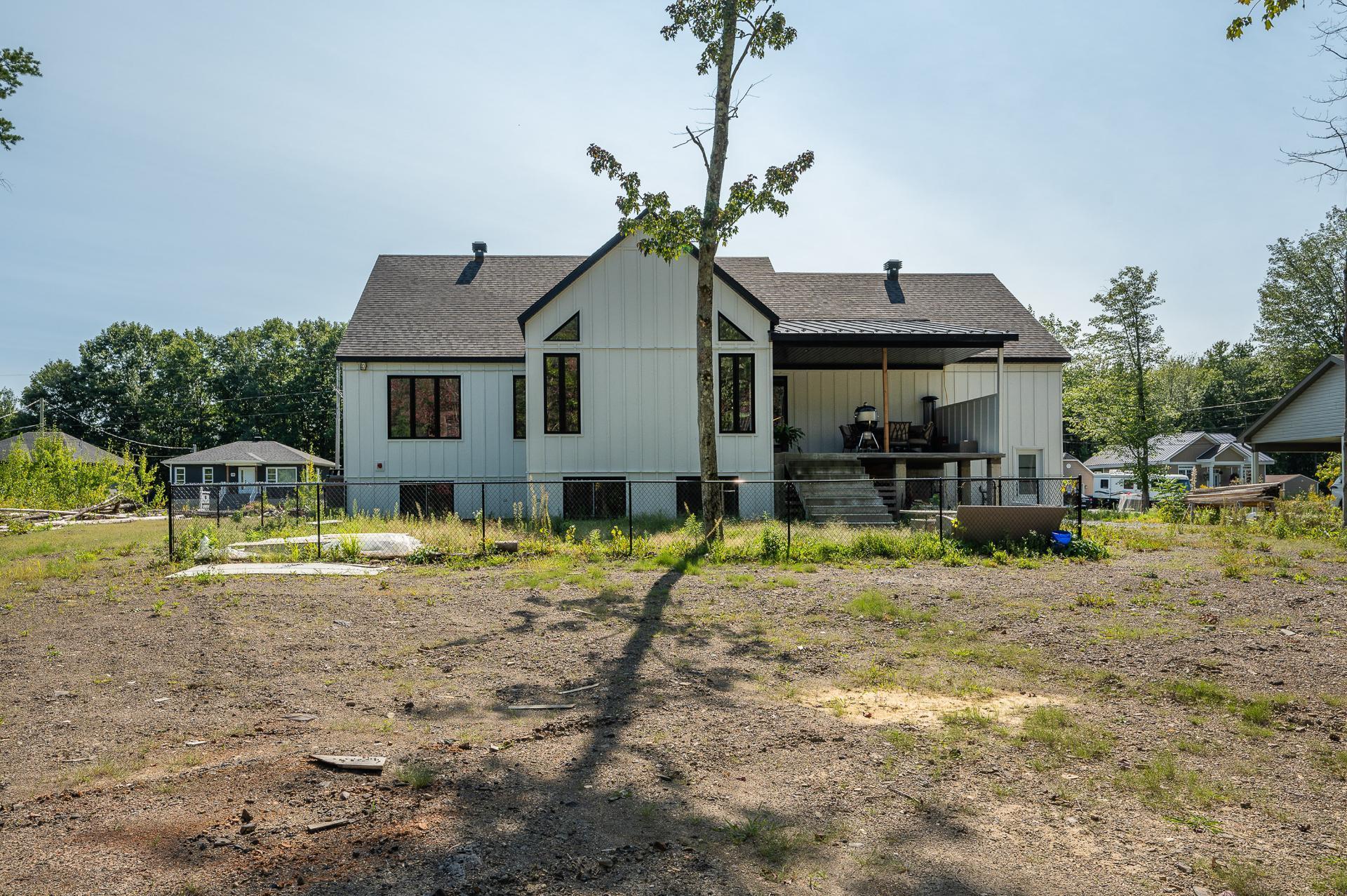 









274


51e Rue O.

,
Venise-en-Québec,




QC
J0J2K0

