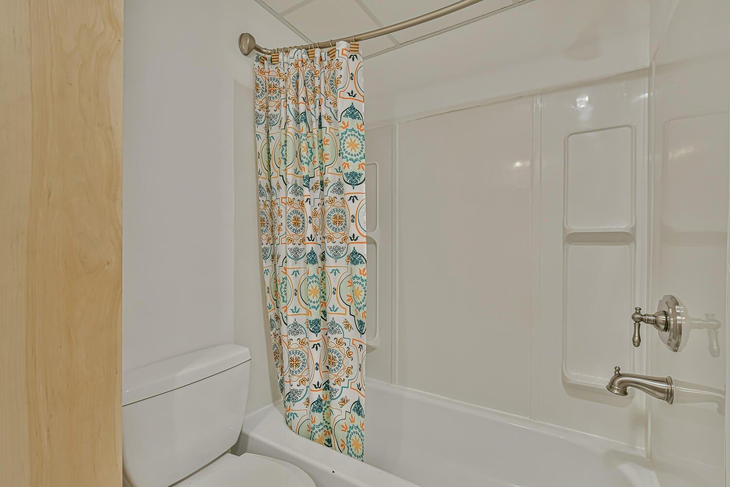 









2659Z

 - 2661Z


Ch. du Village

,
Saint-Adolphe-d'Howard,




QC
J0T2B0

