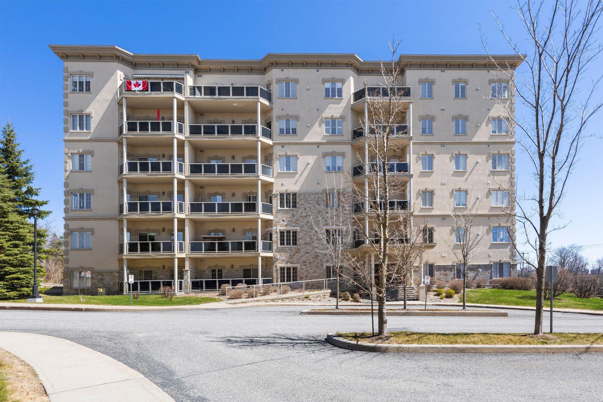 









156


Boul. de Lucerne

, 604,
Gatineau (Hull),




QC
J9A3W1

