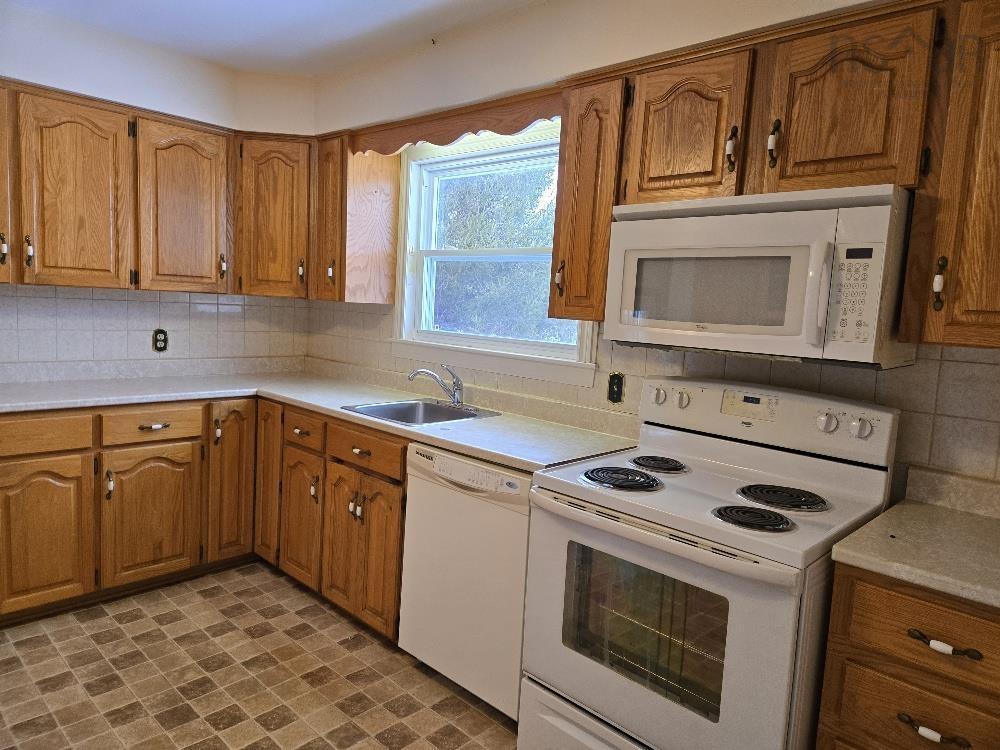 












9 Allison Avenue

,
Bible Hill,




NS
B2N 4L4

