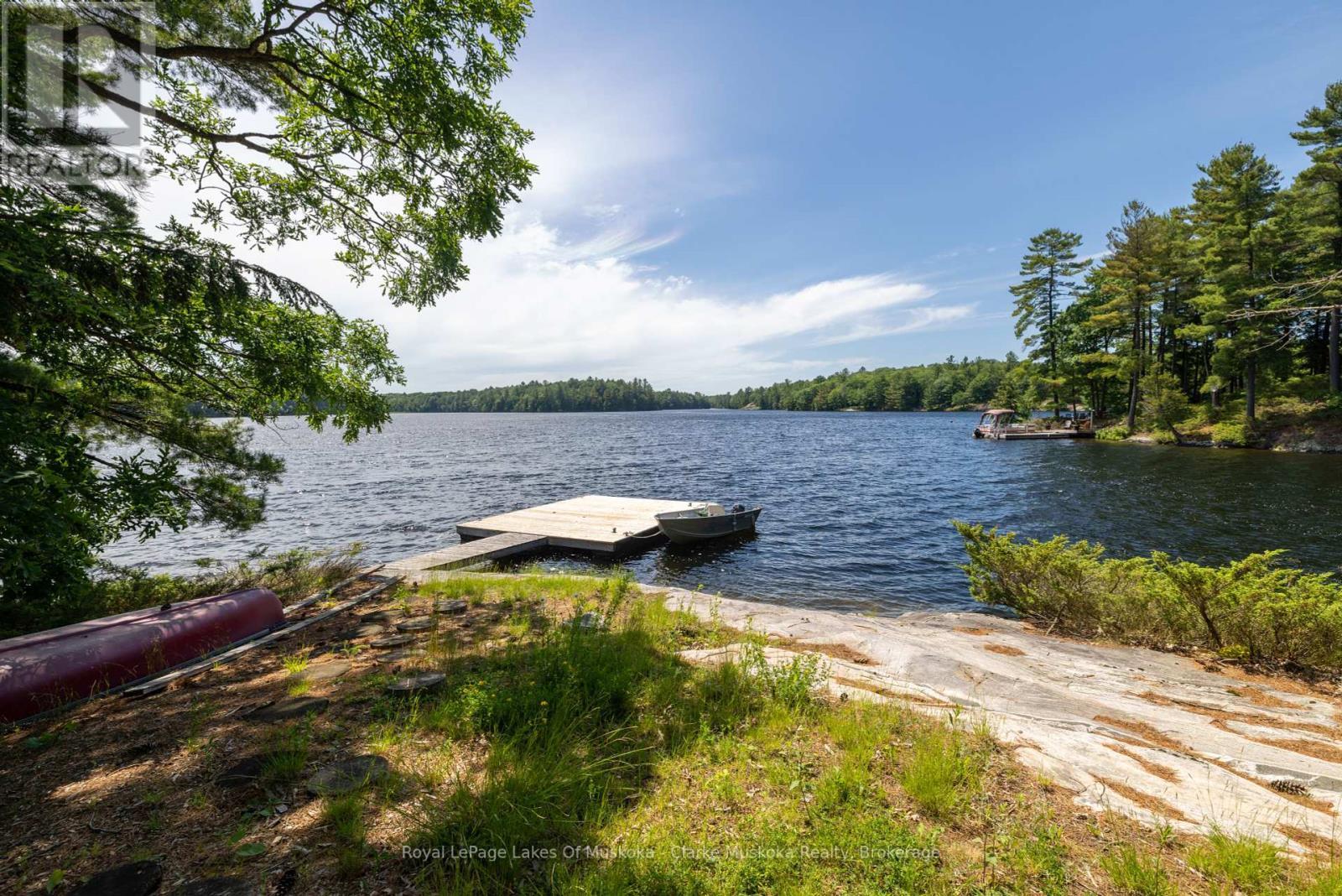 












215 CRANE LAKE WATER

,
The Archipelago (Archipelago South),




Ontario
P2A0B7

