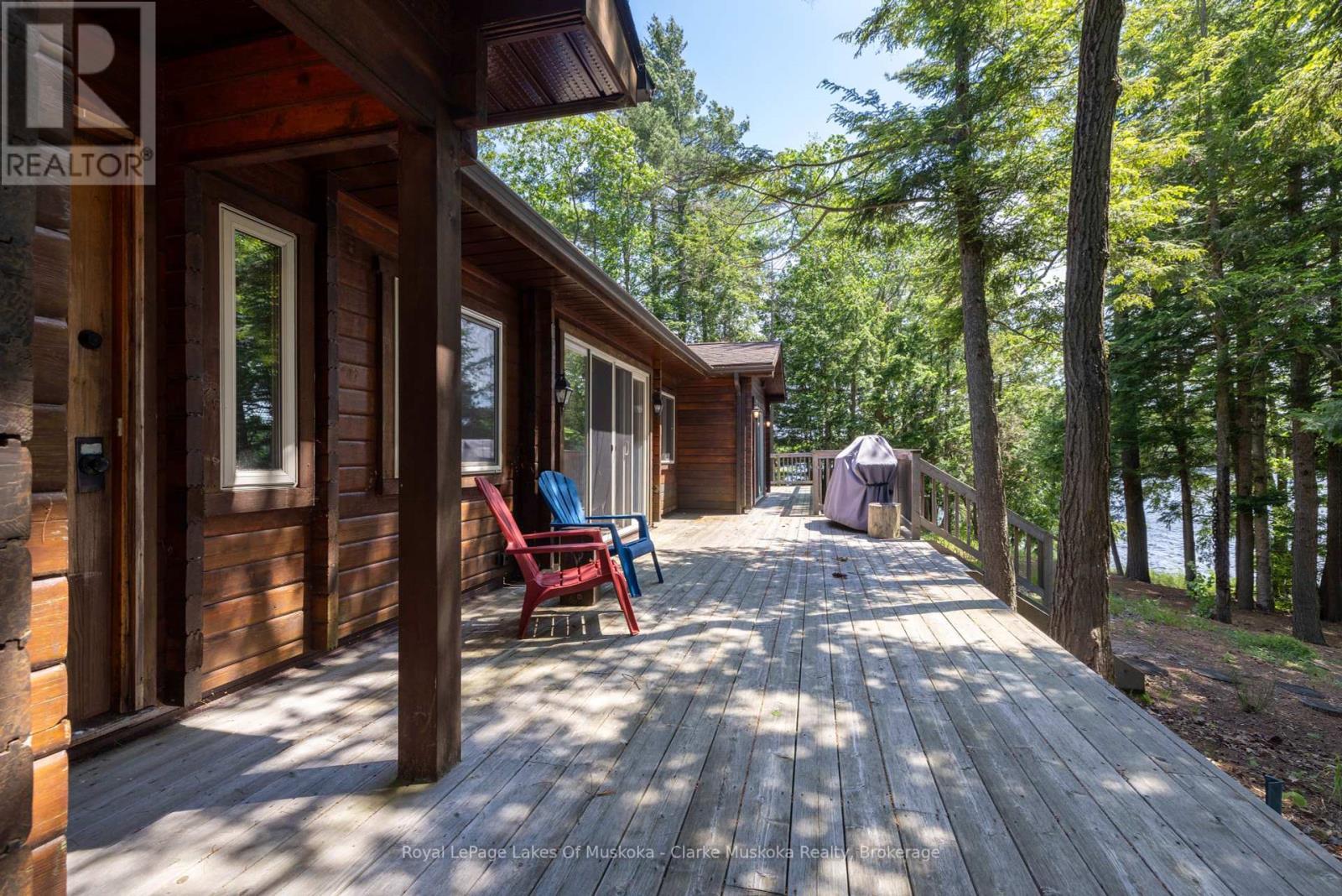 












215 CRANE LAKE WATER

,
The Archipelago (Archipelago South),




Ontario
P2A0B7

