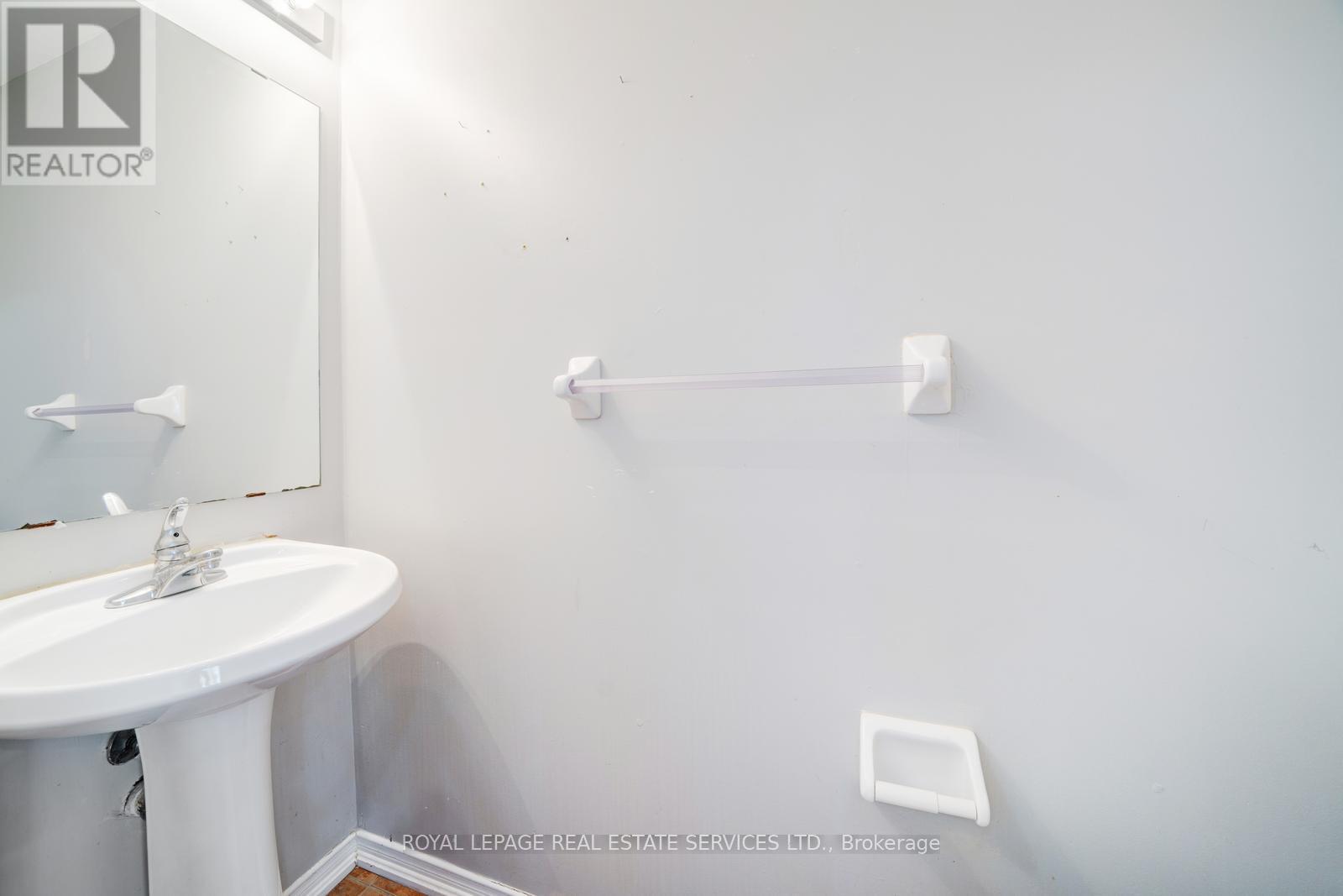 












1875 SECRETARIAT PLACE

,
Oshawa,




Ontario
L1L1C8

