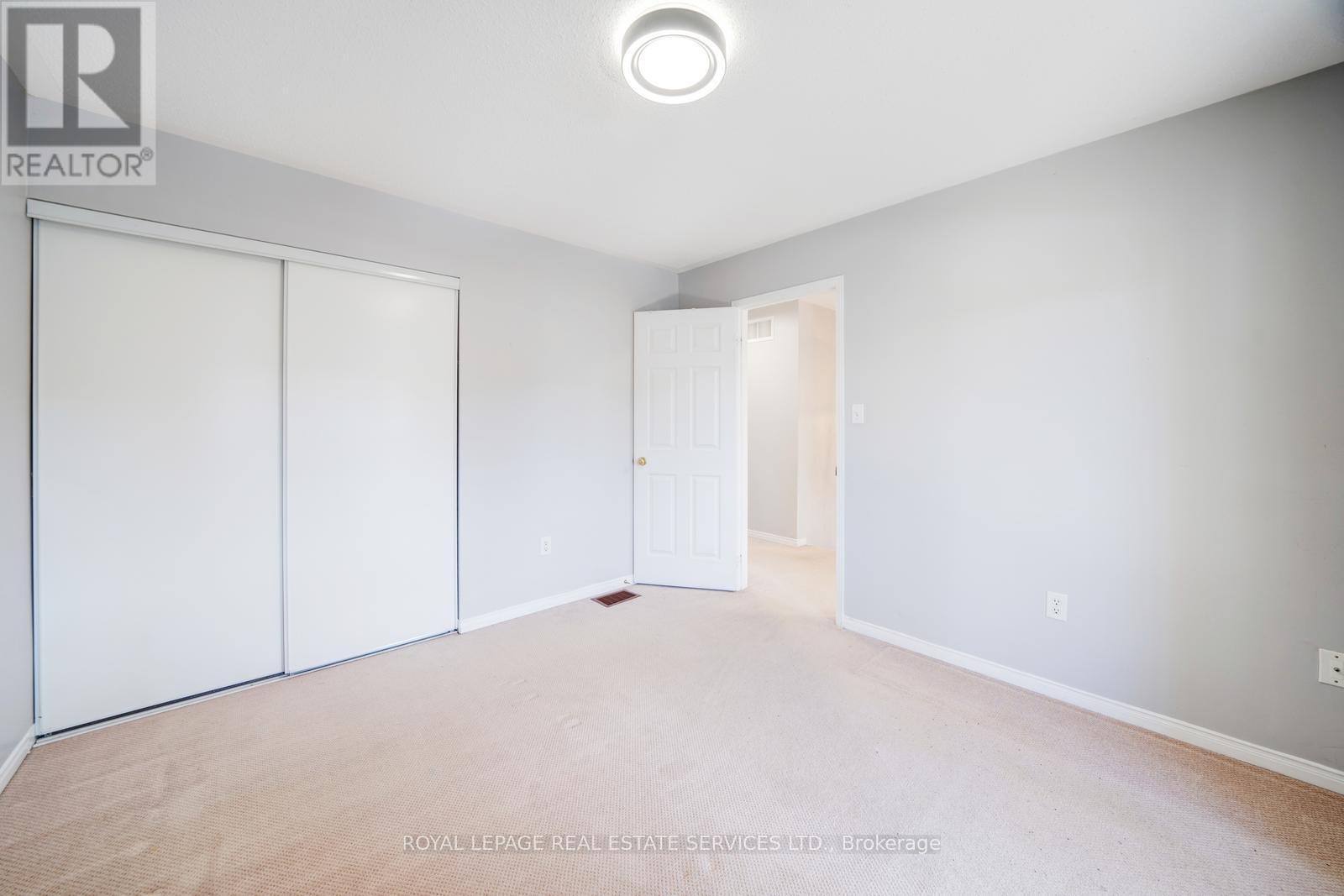 












1875 SECRETARIAT PLACE

,
Oshawa,




Ontario
L1L1C8

