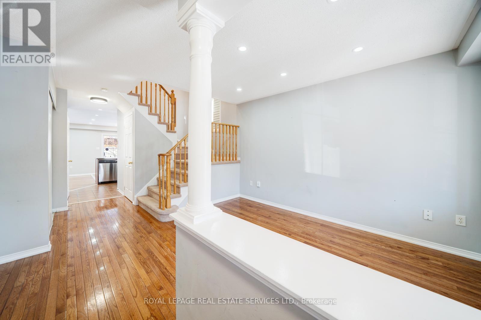 












1875 SECRETARIAT PLACE

,
Oshawa,




Ontario
L1L1C8

