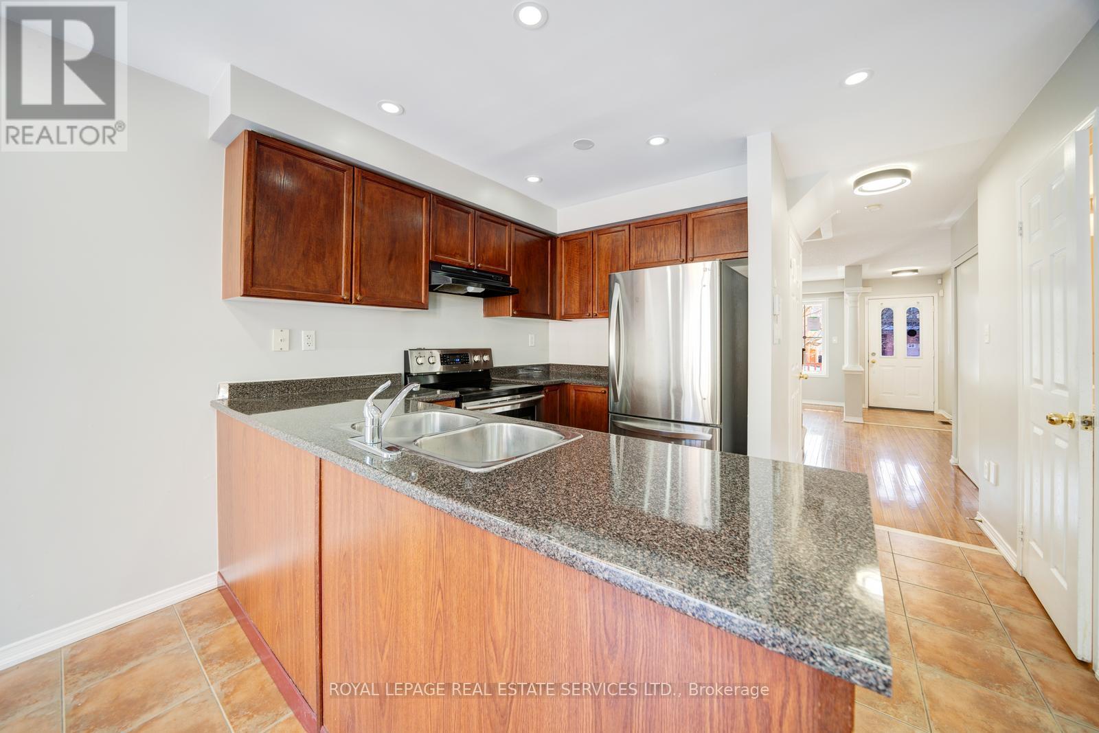 












1875 SECRETARIAT PLACE

,
Oshawa,




Ontario
L1L1C8

