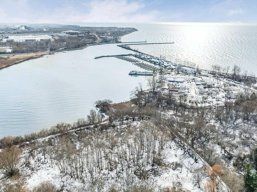 









670


Gordon

Street, 408,
Whitby,




ON
L1N 0K9

