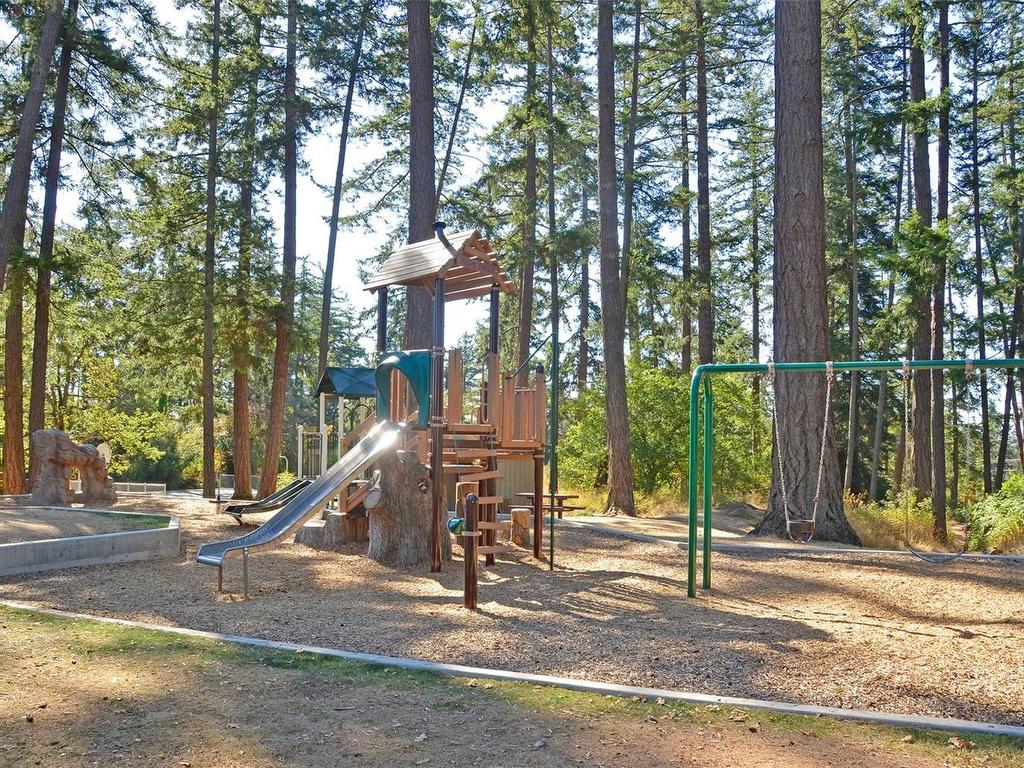 









Lot N


Burnside

Rd West,
Saanich,







BC
V8Z 1N4


