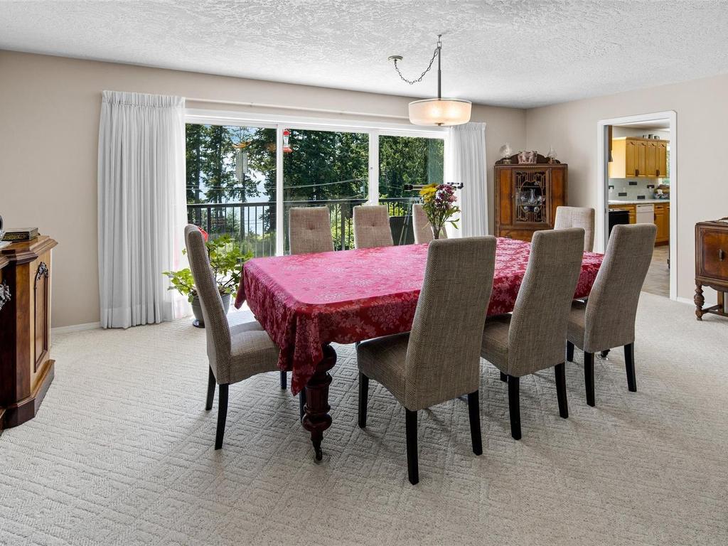 









7760


West Coast

Rd,
Sooke,




BC
V9Z 0R7

