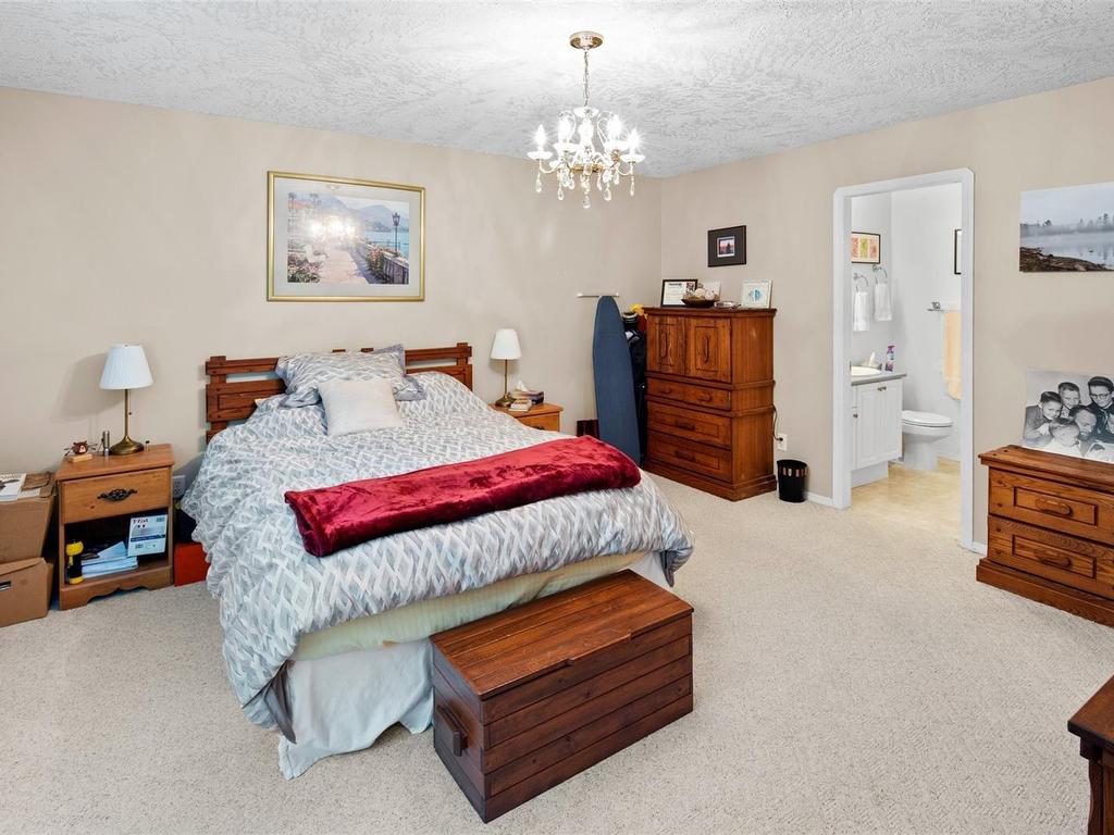 









7760


West Coast

Rd,
Sooke,




BC
V9Z 0R7

