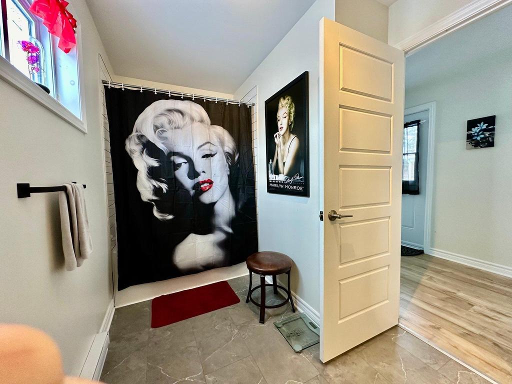 









17


Rue Santerre

,
Saint-André-d'Argenteuil,




QC
J0V1X0

