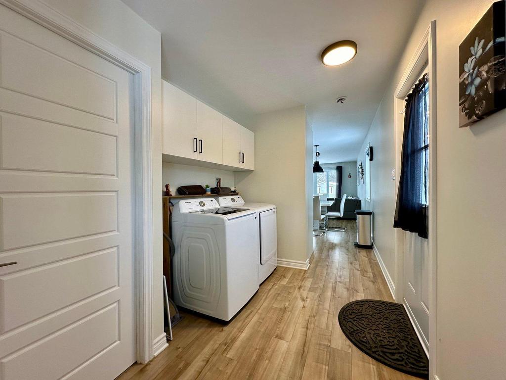 









17


Rue Santerre

,
Saint-André-d'Argenteuil,




QC
J0V1X0

