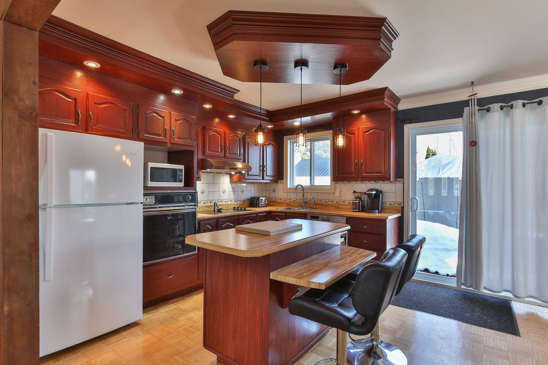 









25


Rue de Castel

,
Saint-Jean-sur-Richelieu,




QC
J2W1V3

