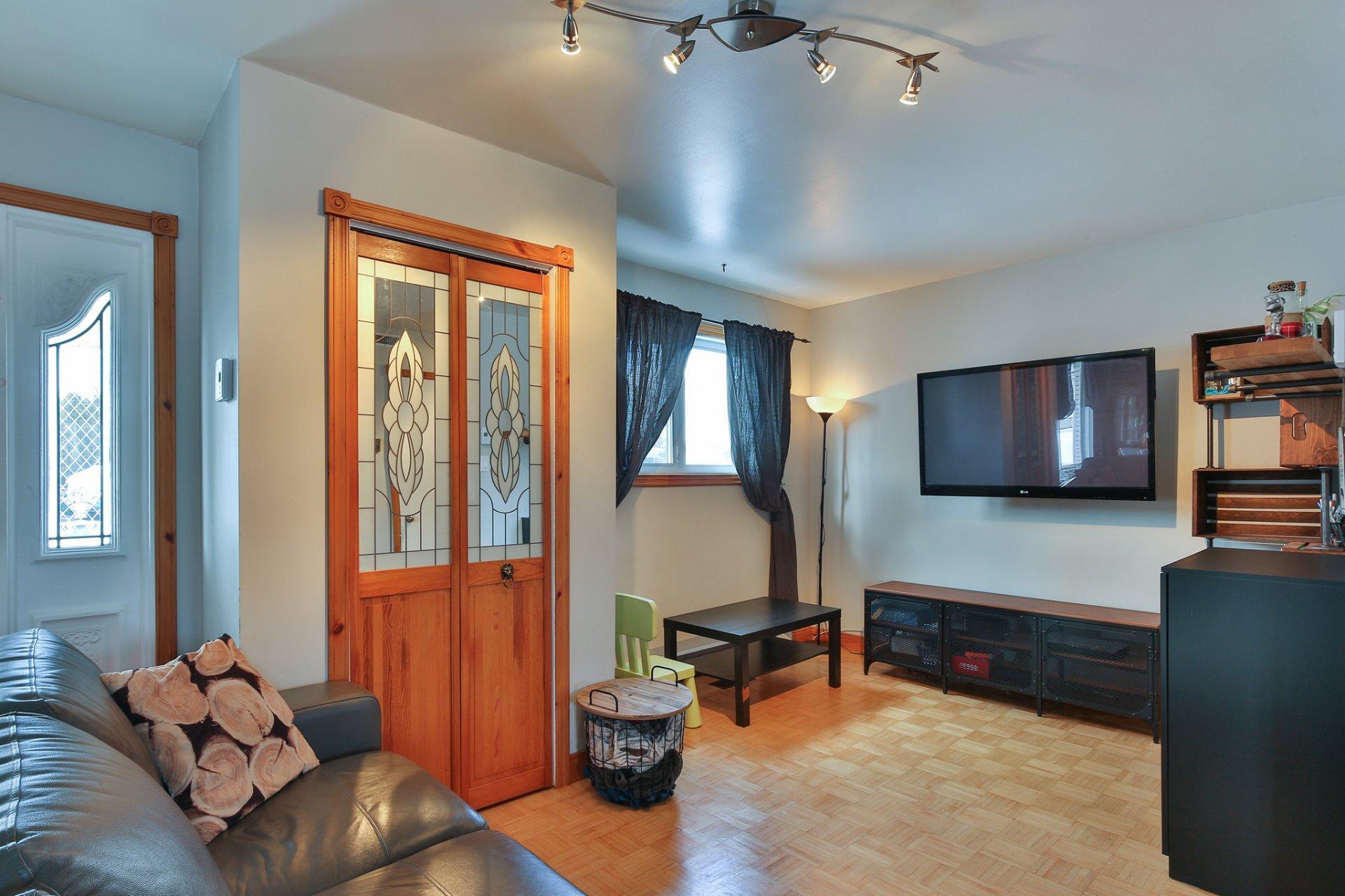 









25


Rue de Castel

,
Saint-Jean-sur-Richelieu,




QC
J2W1V3

