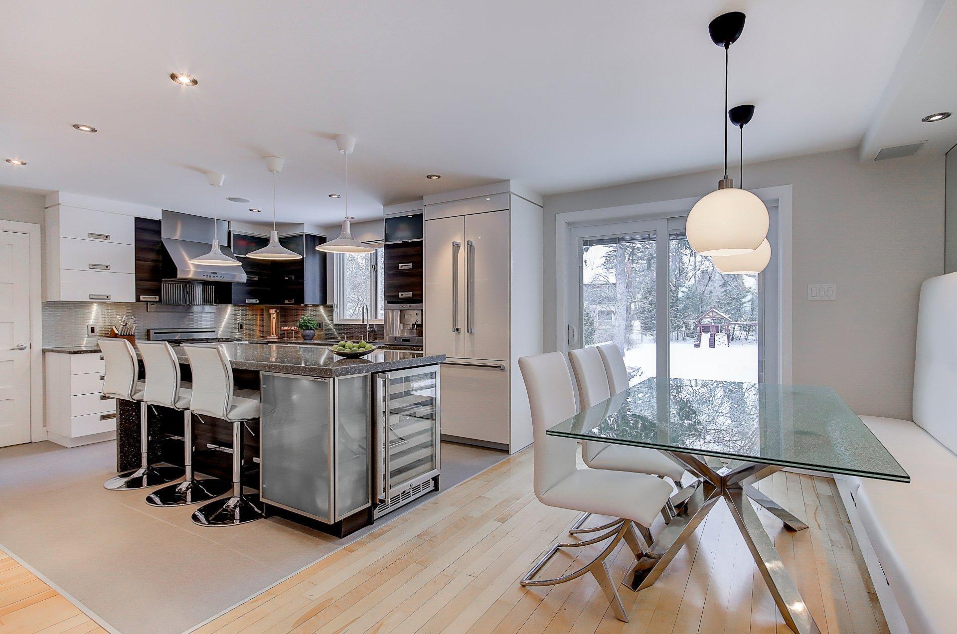 









475


Rue Beaumont E.

,
Saint-Bruno-de-Montarville,




QC
J3V2R2

