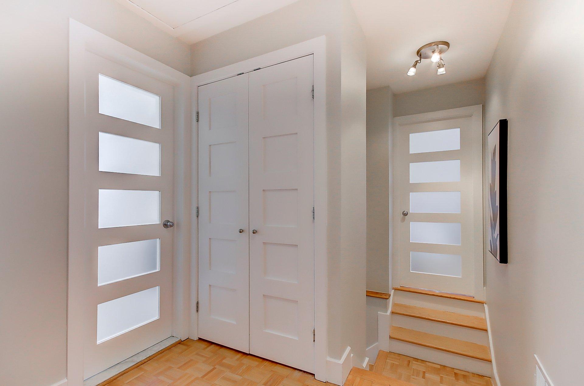 









475


Rue Beaumont E.

,
Saint-Bruno-de-Montarville,




QC
J3V2R2

