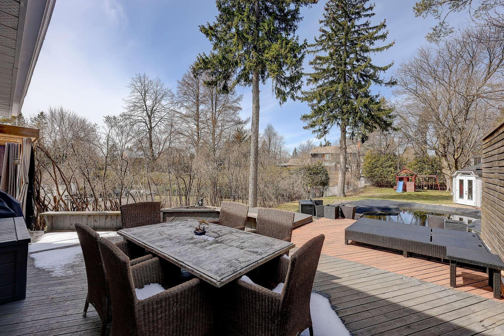 









475


Rue Beaumont E.

,
Saint-Bruno-de-Montarville,




QC
J3V2R2

