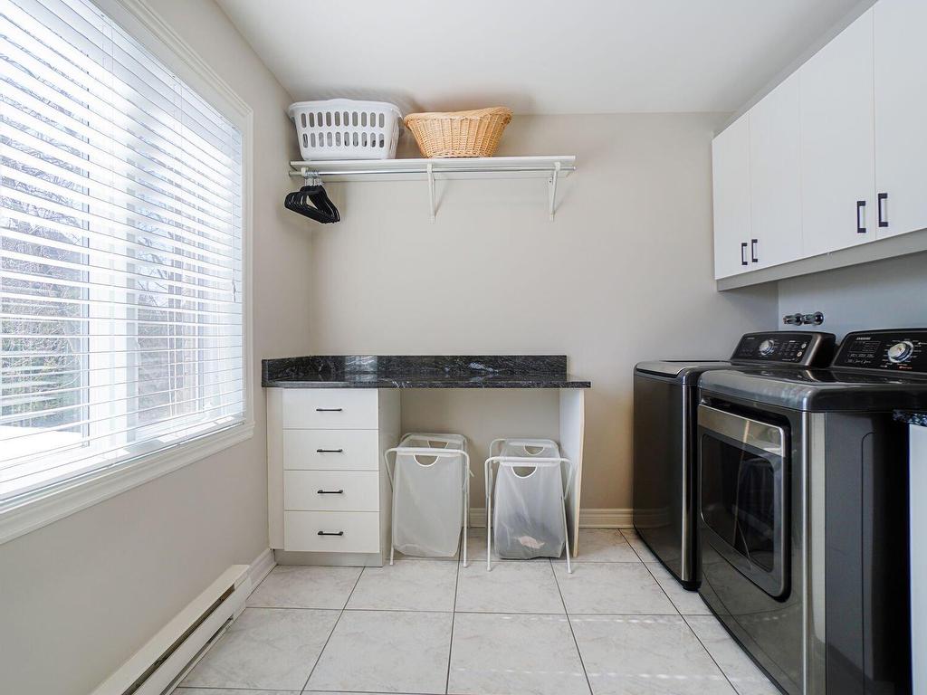 









64


Boul. de la Marine

,
Varennes,




QC
J3X2C2

